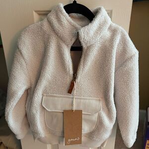 NEW WITH TAGS!! Toddler Boy Size 2-3T Alabaster Zip Sherpa Pullover